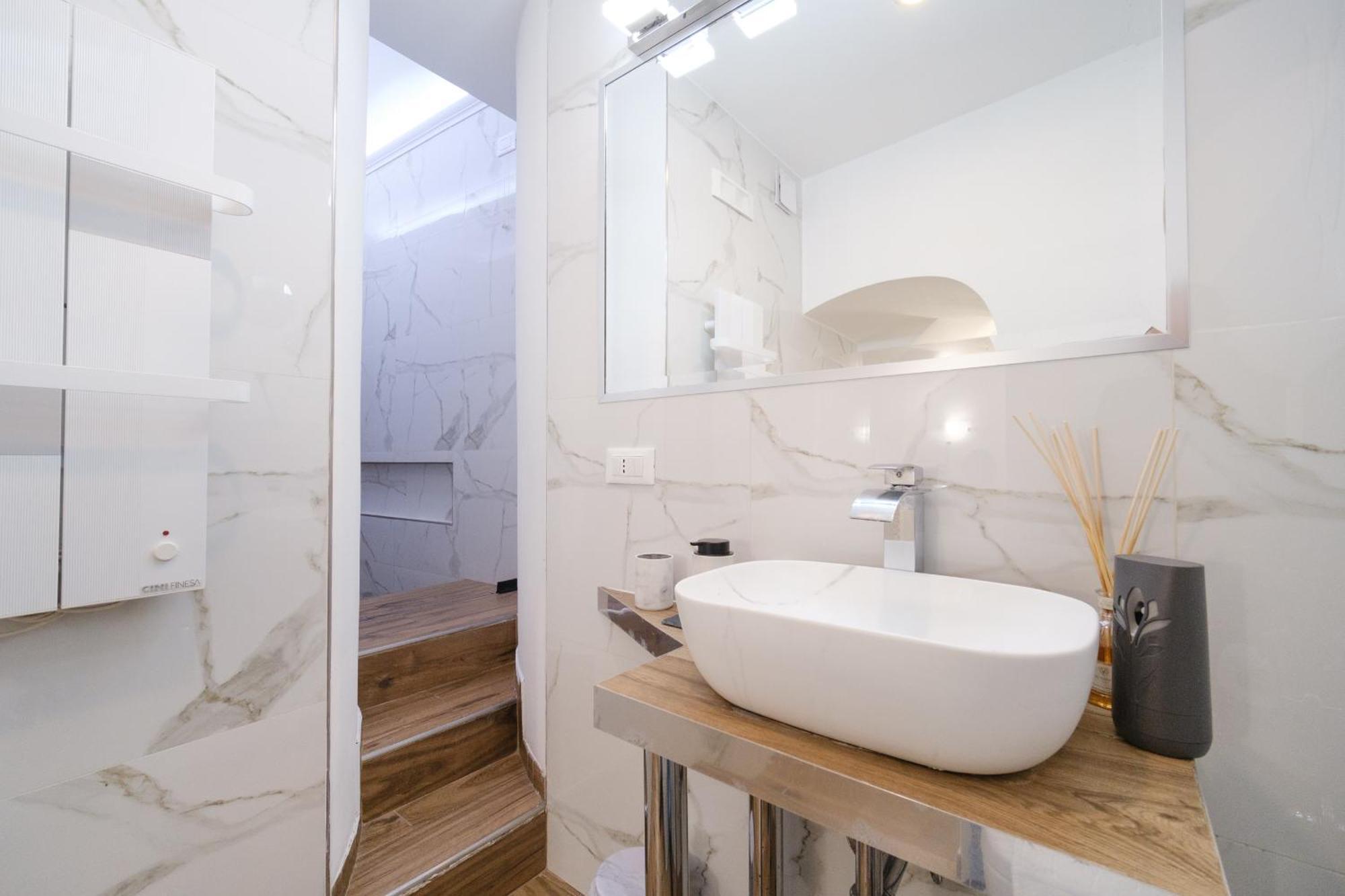Angel's Luxury Den By Buddyrent Rom